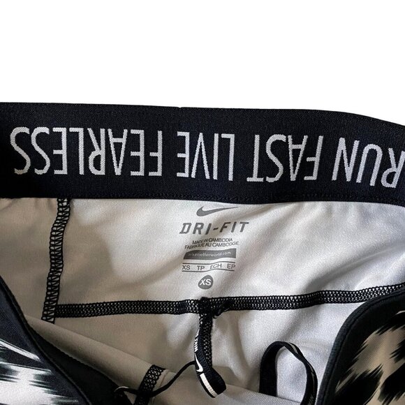 Nike Dri Fit Printed Relay Training Leggings Women's XS Running Workout Warm - Picture 6 of 12